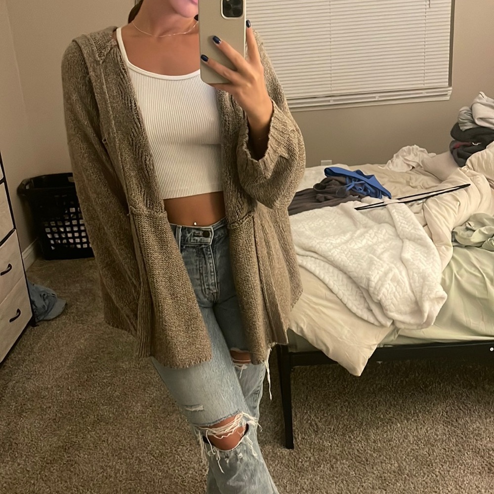 Carolyn Taylor Cardigan